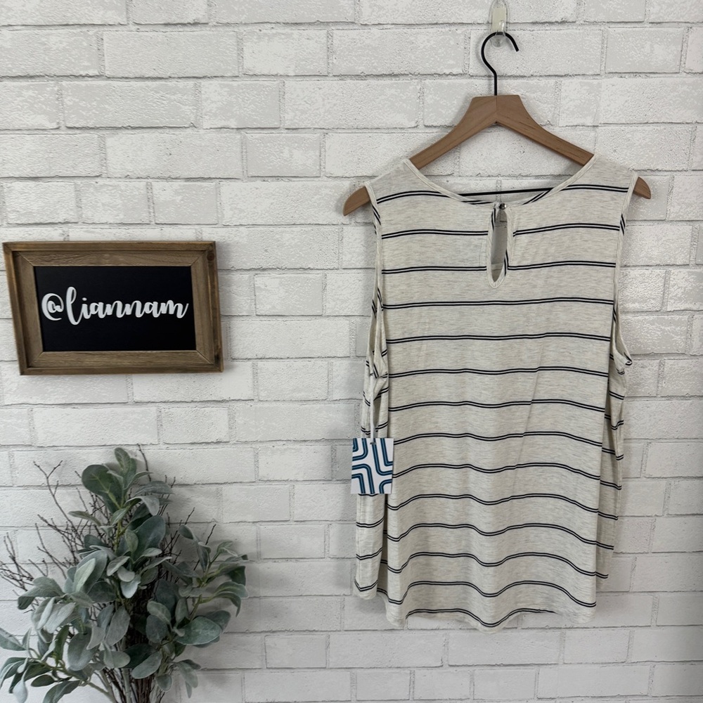 MARKET & SPRUCE Stitch Fix Striped Off-White Merrit One Pocket Knit Tank - Picture 5 of 8